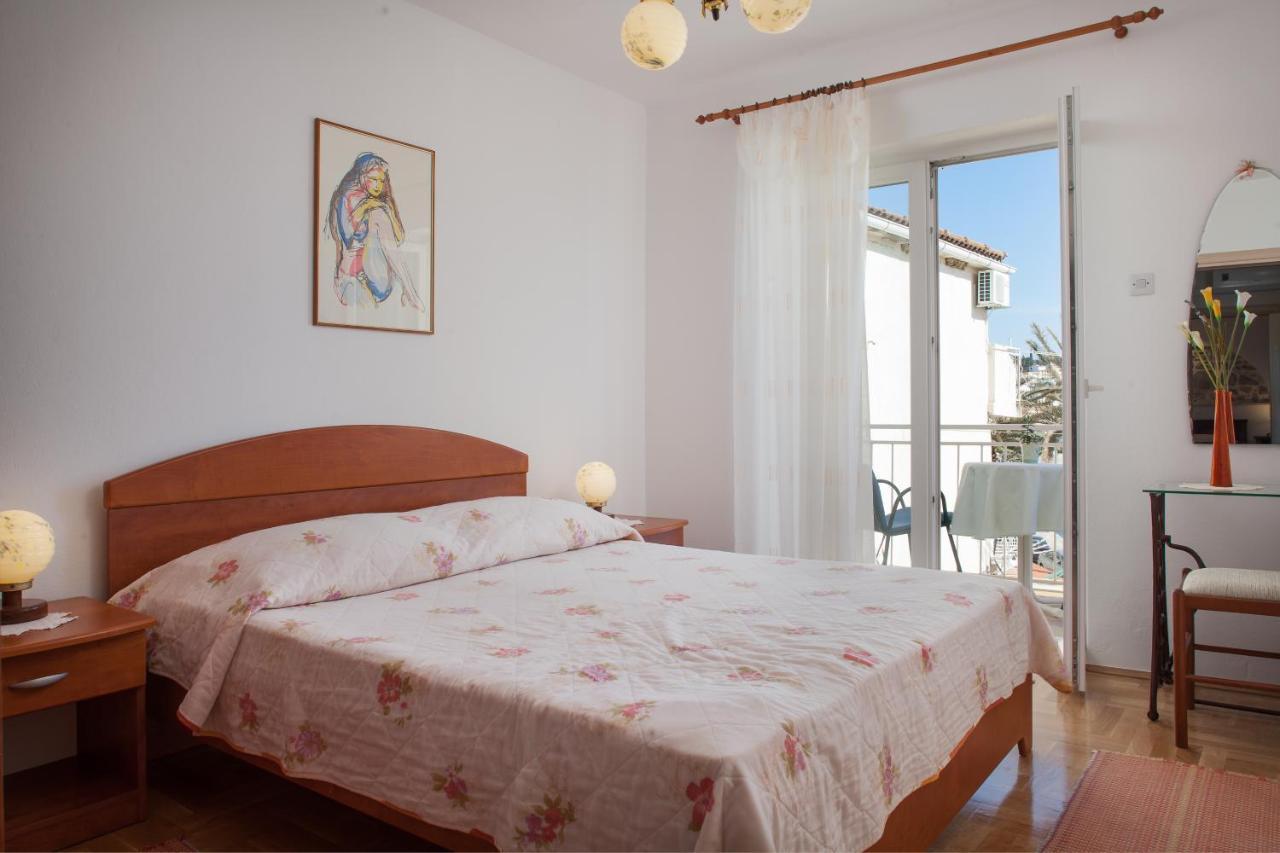 Apartman Vite Подгора Екстериор снимка